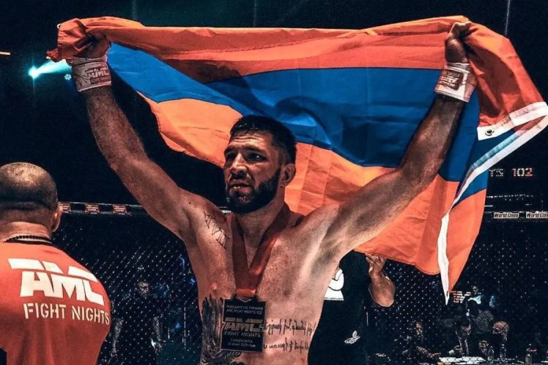 Moskvada erməni MMA döyüşçüsü saxlanıldı